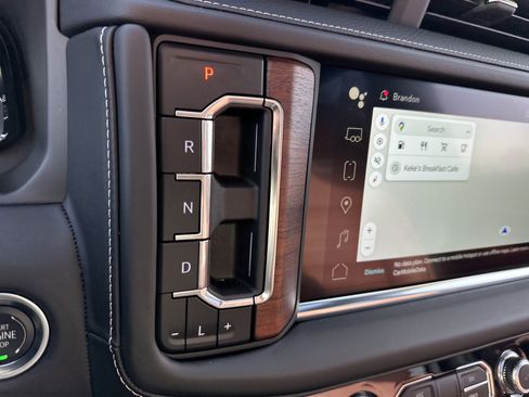 Certified 2024 GMC Yukon Denali Ultimate image 35