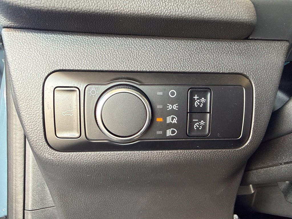 Used 2023 Ford Escape Active w/ Tech Pack #2 AWD/4WD image 14