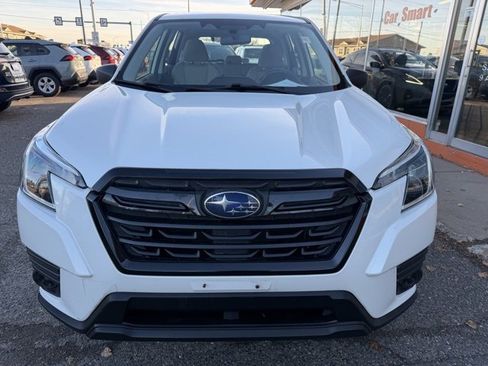 Used 2024 Subaru Forester image 2