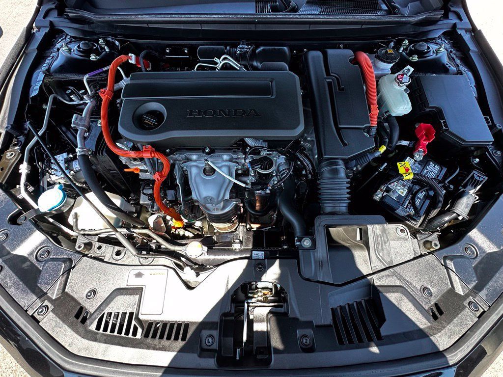 Used 2024 Honda Accord Sport image 16