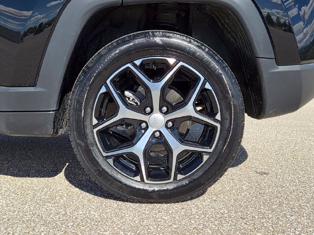 Used 2024 Jeep Compass Limited AWD/4WD image 10