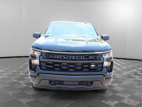 New 2025 Chevrolet Silverado 1500 Custom image 2