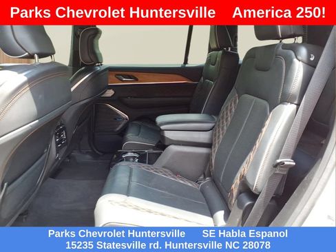 Used 2023 Jeep Grand Cherokee L Summit AWD/4WD image 23