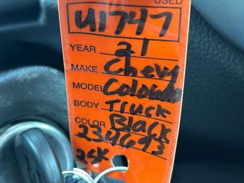 Used 2021 Chevrolet Colorado ZR2 w/ ZR2 Midnight Special Edition image 37