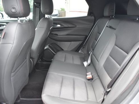 Used 2023 Chevrolet TrailBlazer RS w/ Convenience Package AWD/4WD image 16