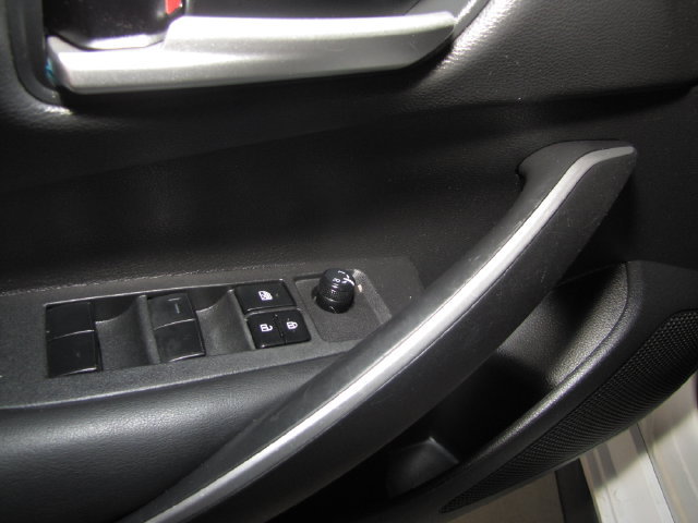 Used 2021 Toyota Corolla SE w/ Carpet Mat Package (TMS) FWD image 34