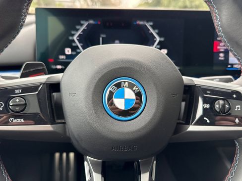 Certified 2024 BMW i5 M60 w/ Premium Package image 28