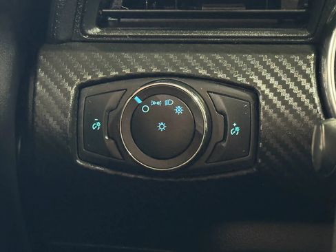 Used 2020 Ford Mustang Coupe RWD image 26