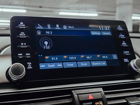 Used 2018 Honda Accord EX-L image 26
