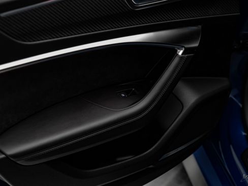 Used 2024 Audi RS 7 Performance w/ Executive Package image 89