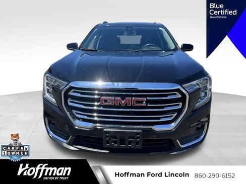 Used 2024 GMC Terrain SLT AWD/4WD image 9
