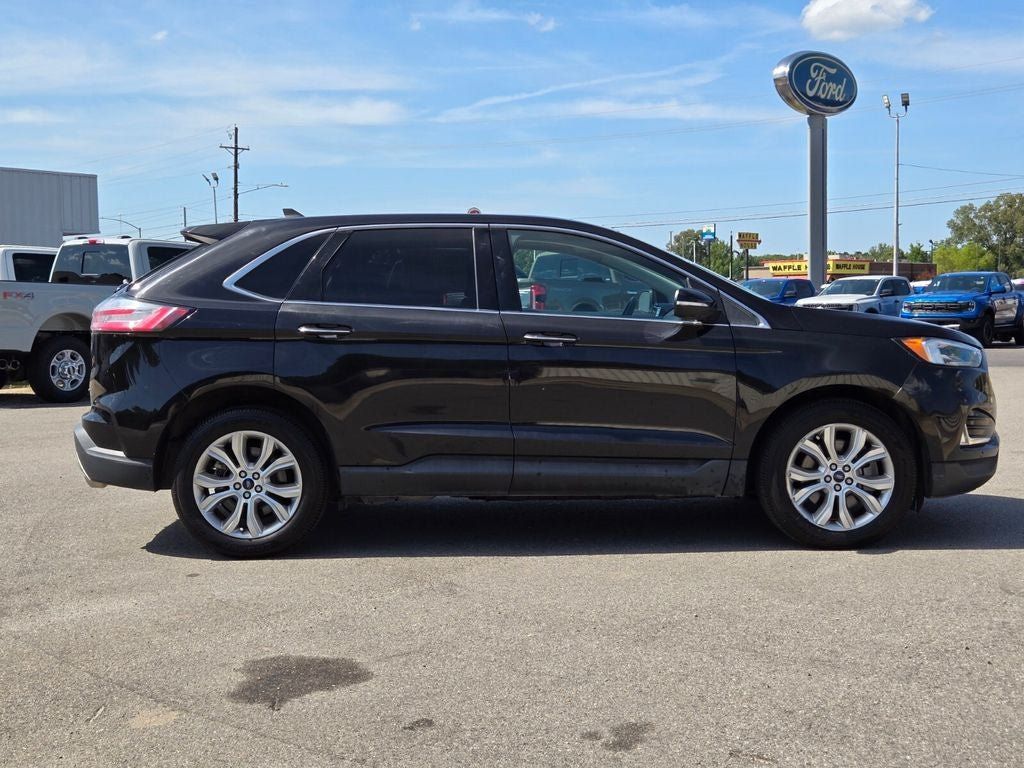 Used 2022 Ford Edge Titanium w/ Equipment Group 301A AWD/4WD image 6