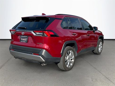 Used 2023 Toyota RAV4 Limited image 7