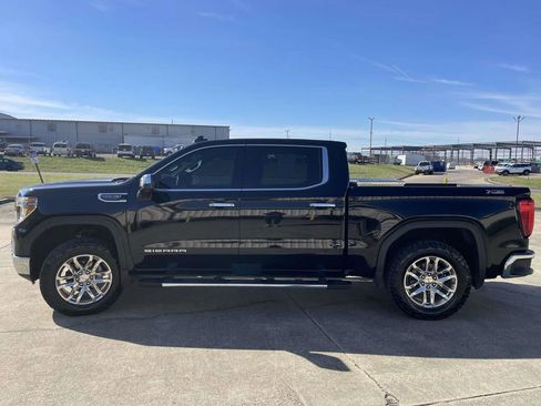 Used 2019 GMC Sierra 1500 SLT w/ SLT Premium Plus Package image 6