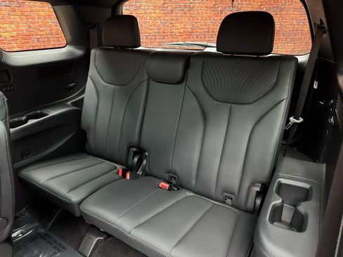 Used 2024 Hyundai Palisade Calligraphy image 26