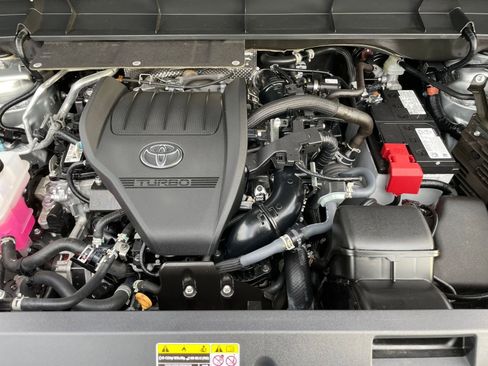 Used 2025 Toyota Highlander XSE image 35