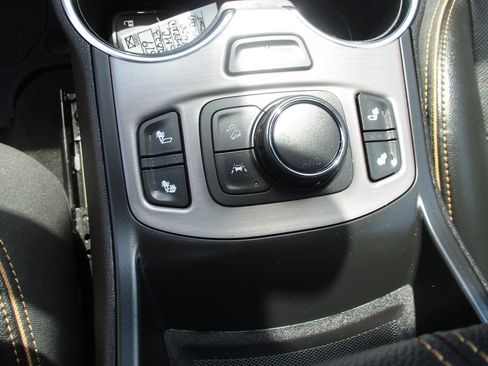 Used 2023 GMC Terrain AT4 w/ Infotainment Package II AWD/4WD image 23