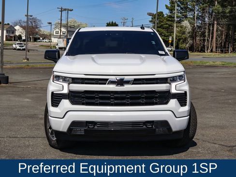 Used 2022 Chevrolet Silverado 1500 RST image 2