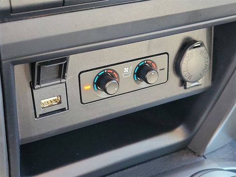 Used 2024 Toyota 4Runner Limited image 28