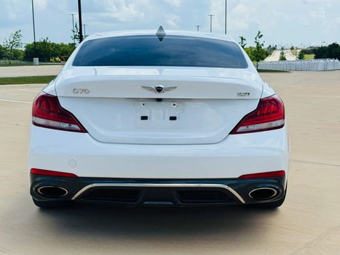Used 2019 Genesis G70 3.3T Advanced RWD image 6