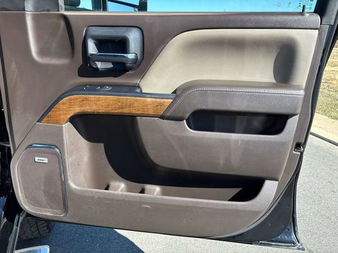 Used 2017 Chevrolet Silverado 3500 LTZ w/ Duramax Plus Package image 22