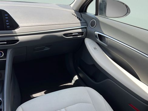 Used 2023 Hyundai Sonata SEL FWD image 13