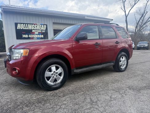 Used 2011 Ford Escape XLT w/ 202A Rapid Spec Order Code image 1