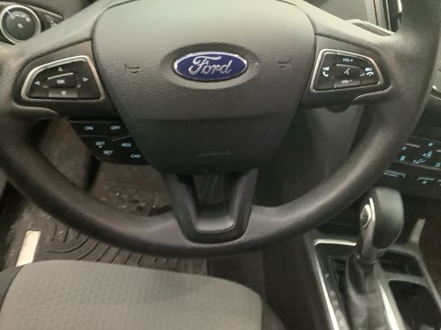 Used 2019 Ford Escape SE AWD/4WD image 14