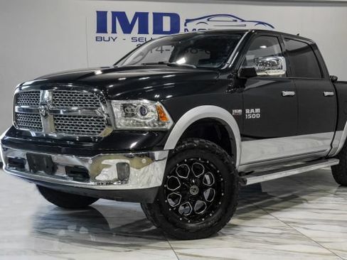 Used 2016 RAM 1500 Laramie w/ Convenience Group AWD/4WD image 6