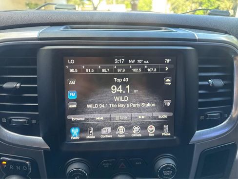 Used 2017 RAM 1500 Big Horn image 12