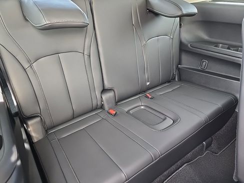 New 2026 INFINITI QX60 Luxe image 33