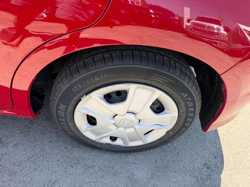 Used 2013 Honda Fit image 25