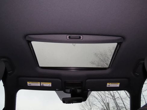 Certified 2023 Honda Passport TrailSport image 25