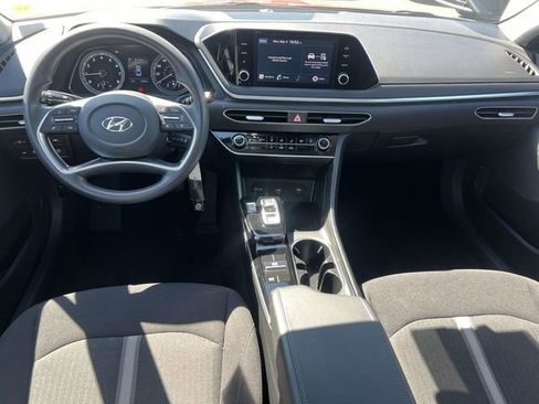 Used 2023 Hyundai Sonata SE FWD image 11
