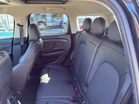 Used 2018 MINI Cooper Countryman S image 13