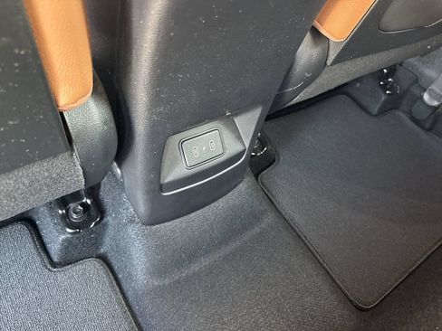 Used 2024 Kia Soul EX w/ Option Group 015 FWD image 29