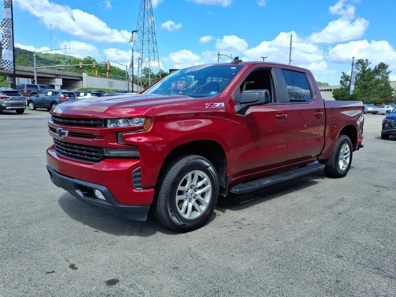 Used 2019 Chevrolet Silverado 1500 RST AWD/4WD image 3