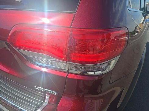 Used 2019 Jeep Grand Cherokee Limited w/ Luxury Group II AWD/4WD image 36