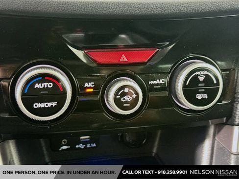 Used 2023 Subaru Forester Premium AWD/4WD image 15