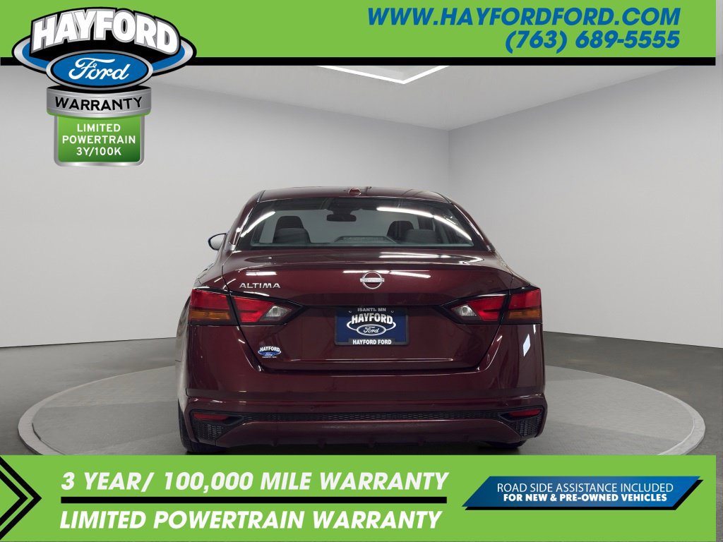 Used 2025 Nissan Altima 2.5 SV FWD image 4