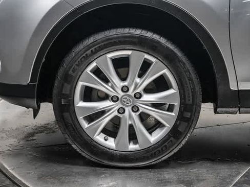 Used 2014 Toyota RAV4 Limited w/ Technology Package image 9