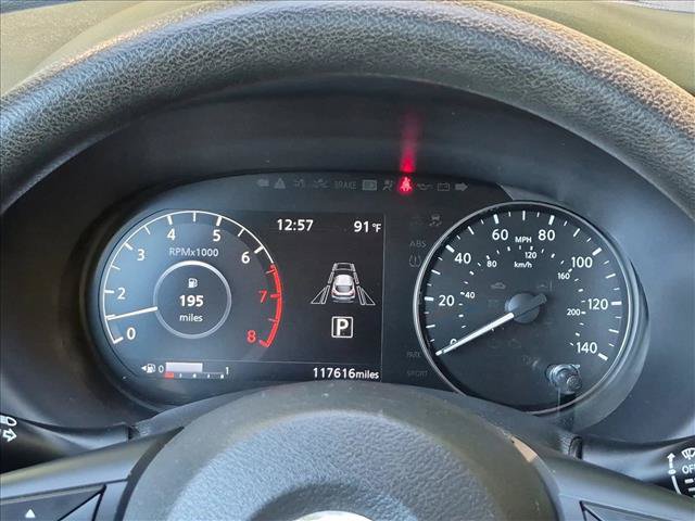 Used 2021 Nissan Kicks SV FWD image 11