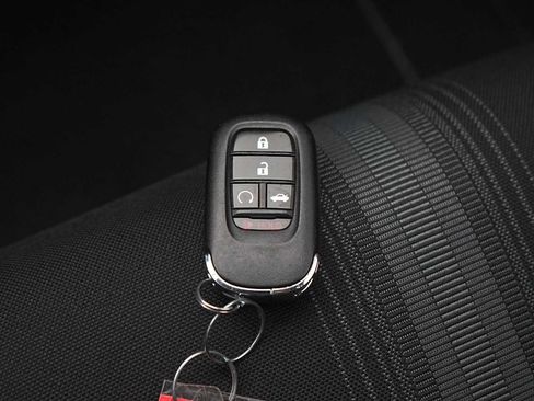 Used 2023 Honda Civic Sport image 28