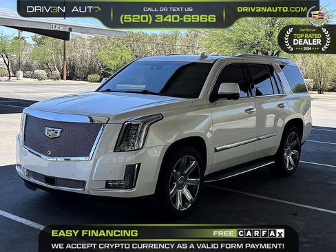 Used 2015 Cadillac Escalade Luxury AWD/4WD image 3