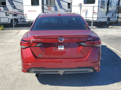 Certified 2021 Nissan Sentra SR w/ SR Premium Package image 6