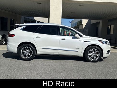 Used 2021 Buick Enclave Avenir w/ Avenir Technology Package image 9