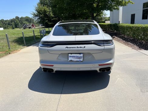 Used 2022 Porsche Panamera Turbo S AWD/4WD image 8