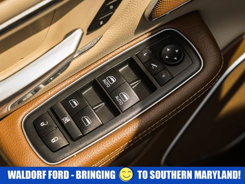 Used 2019 RAM 1500 Laramie image 48