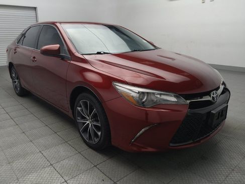Used 2017 Toyota Camry XSE w/ Moonroof Package FWD image 13