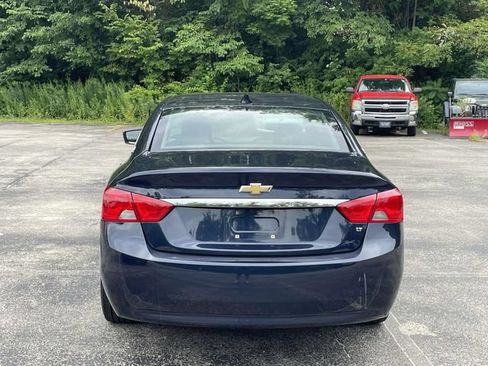 Used 2015 Chevrolet Impala LT FWD image 4